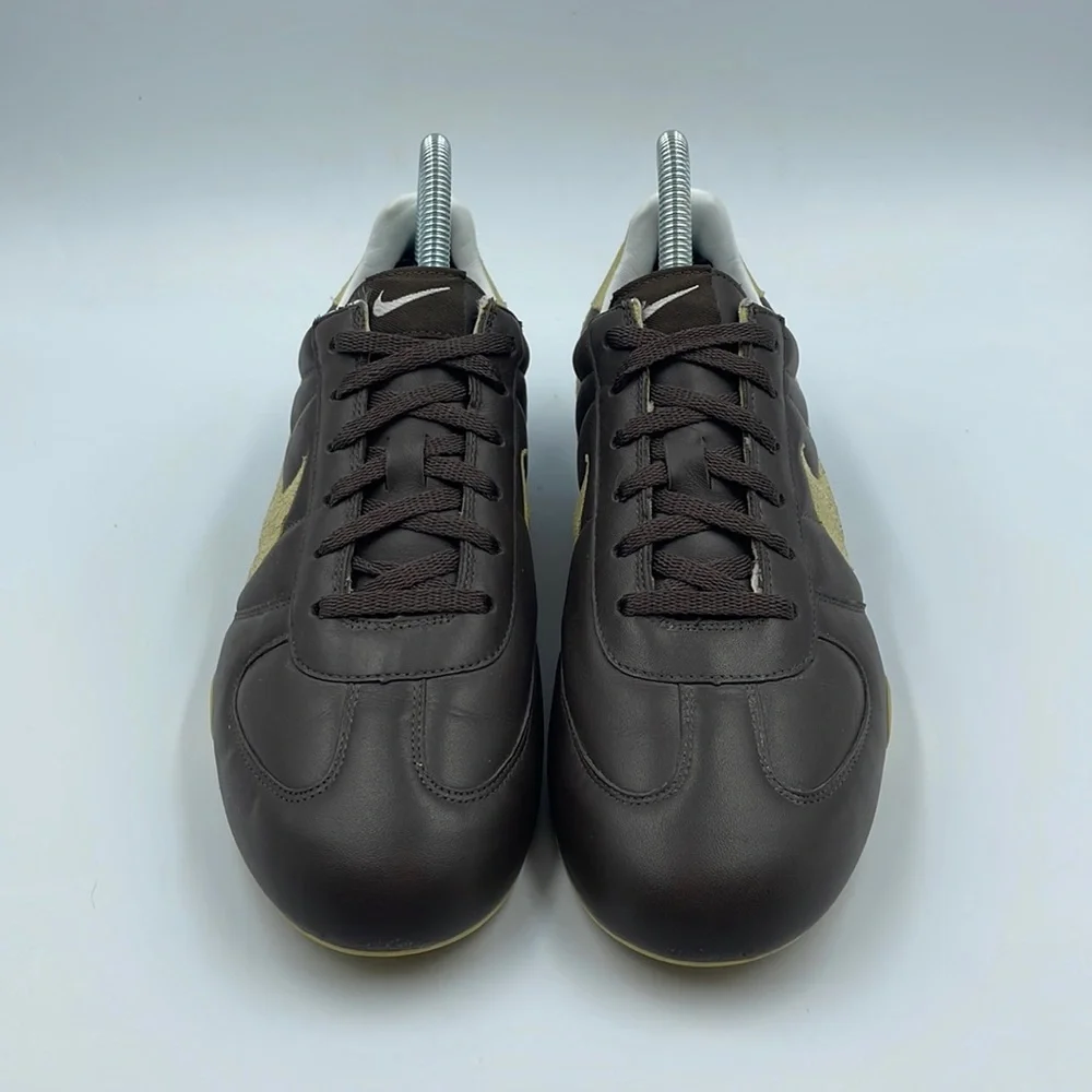 Nike Leather Sneakers Women’s Sz 8 - Picture 2 of 10